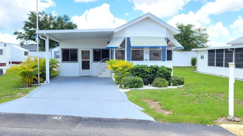 Winter Haven, FL Mobile Home for Sale located at 4320 Dundee Road Southern Duck Rv Resort